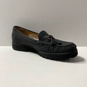 Wirth "NWOB" Women's Gray Suede Tassel Slip On Original Moccasin Loafers Sz 5.5